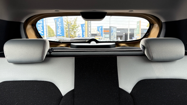 Dacia Spring 27kWh Expression 65 48kW 5dr Auto Electric Hatchback